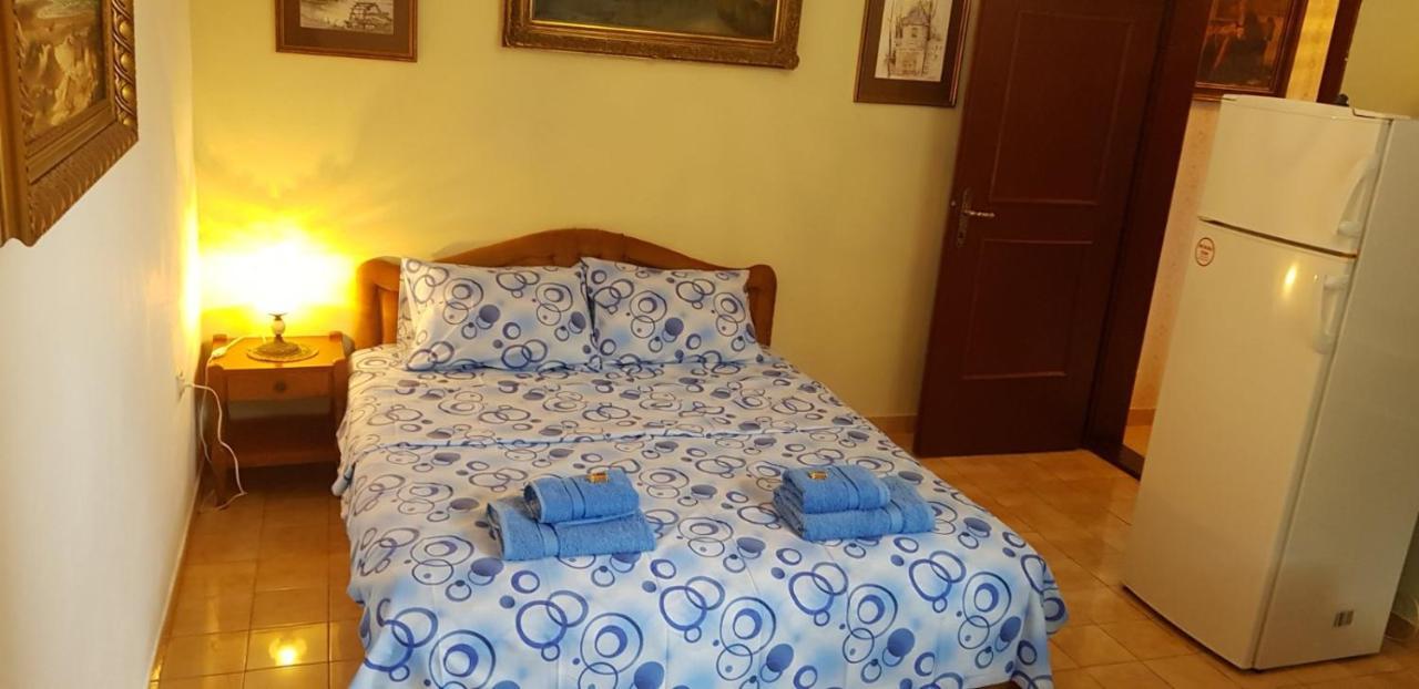 Apartman Veliki Pijesak Dobra Voda Kültér fotó